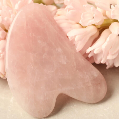 Gua Sha Natural - Cuarzo Rosa - Forma Corazón